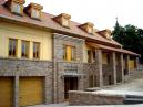 1-Kerepes, Pl�b�nia �s k�z�ss�gi h�z